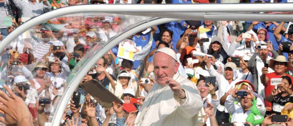 encuentro-de-familias-papa-francisco_01