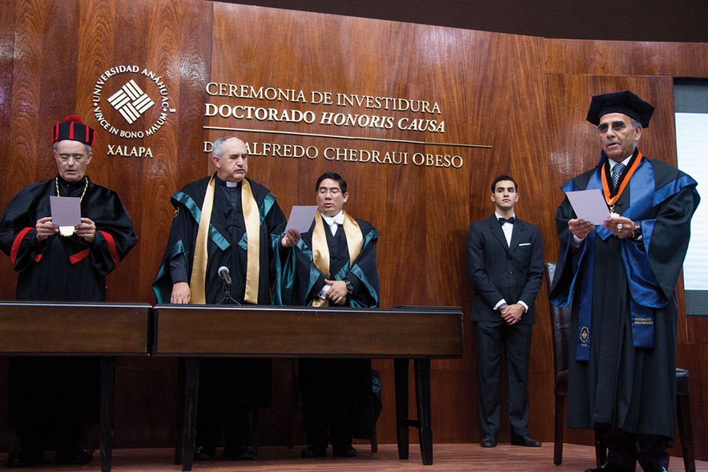 doctorado-honoris-causa_18