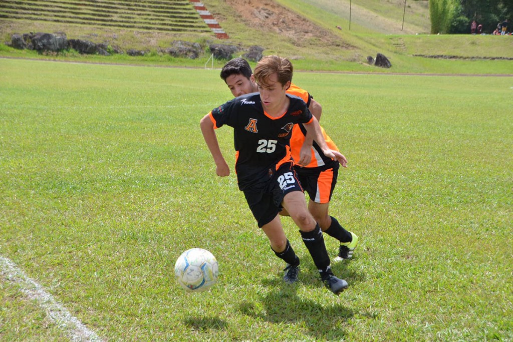 leones-soccer-vs-uap_05