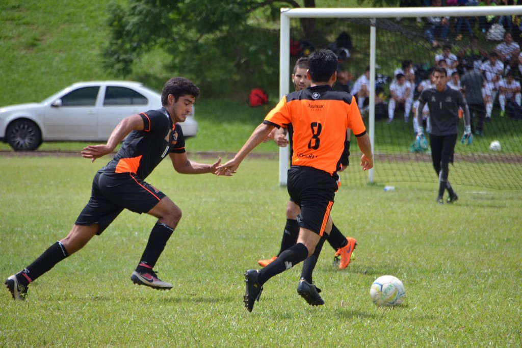 leones-soccer-vs-uap_06