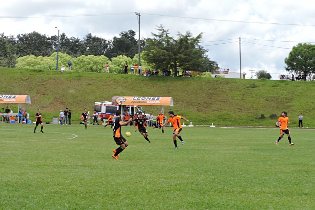 leones-soccer-vs-uap_11