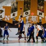 leones-arrasan-nuevamente-a-la-uv_13