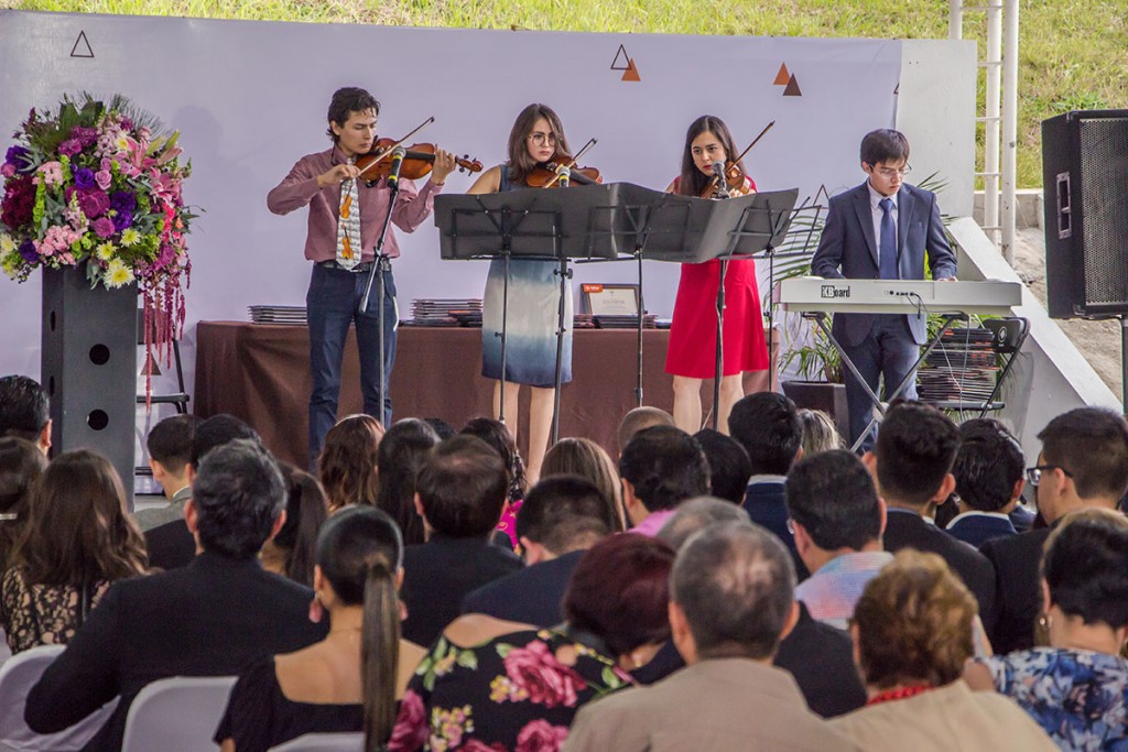 ceremonia-premios-lux-et-veritas-ser-anahuac-2017_07