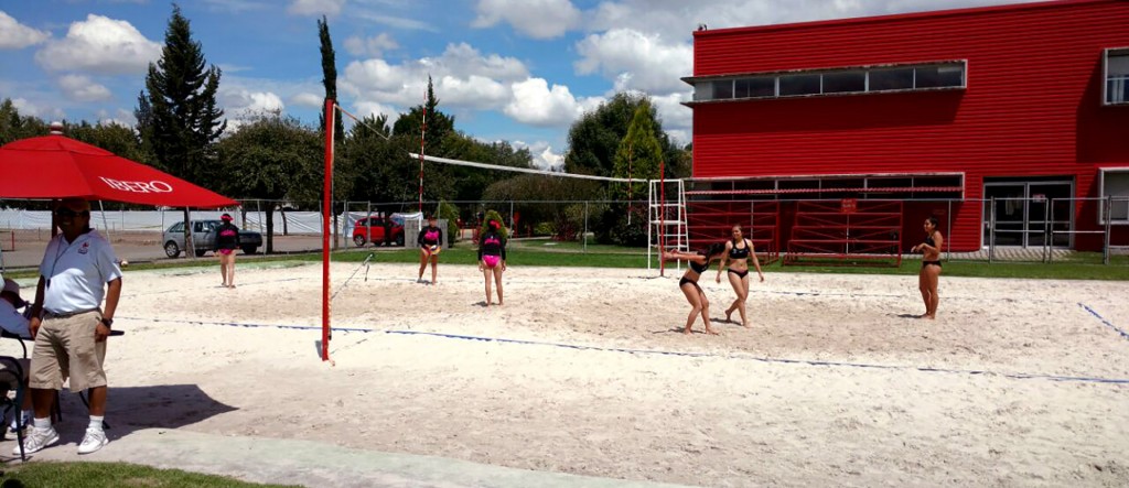 tercer-lugar-voleibol-playa-conadeip-2017_01