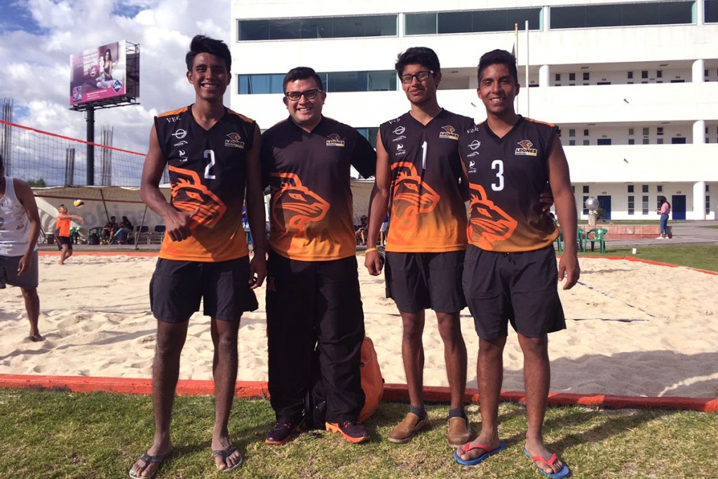 tercer-lugar-voleibol-playa-conadeip-2017_05