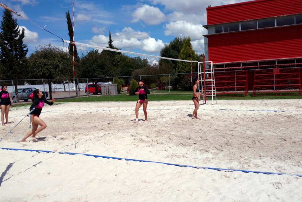 tercer-lugar-voleibol-playa-conadeip-2017_06