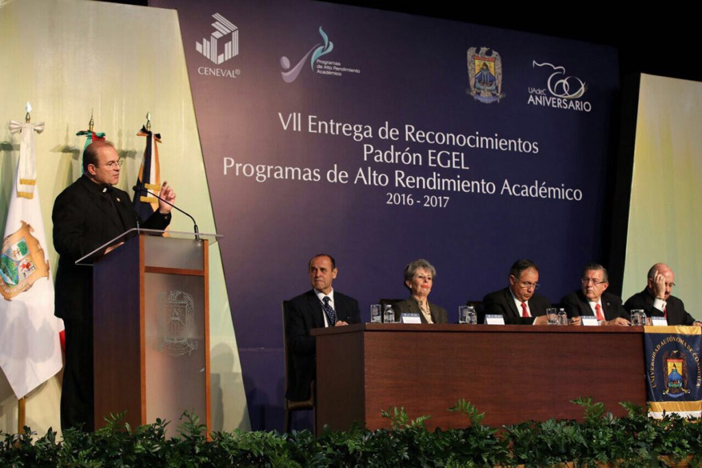 padron-egel-reconoce-programas-anahuac_05