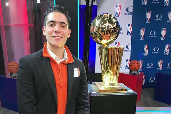 Alumno Anáhuac en los NBA Mexico City Games 2018