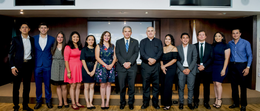 fesal-anahuac-toma-de-protesta_efhd