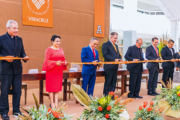Anáhuac Campus Xalapa Inaugura Edificio